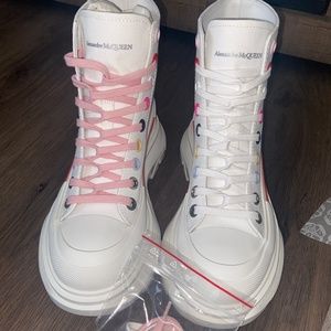Alexander McQueen Sneaker Boots